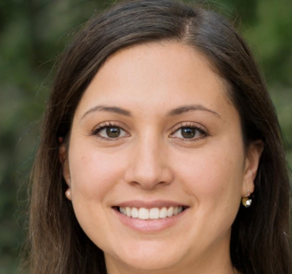 Marlena Hoffmeister, Leitende Finanzanalystin